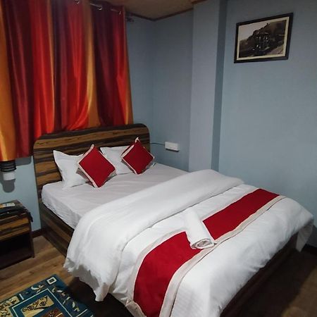 Svr Inn Дарджилинг Екстериор снимка