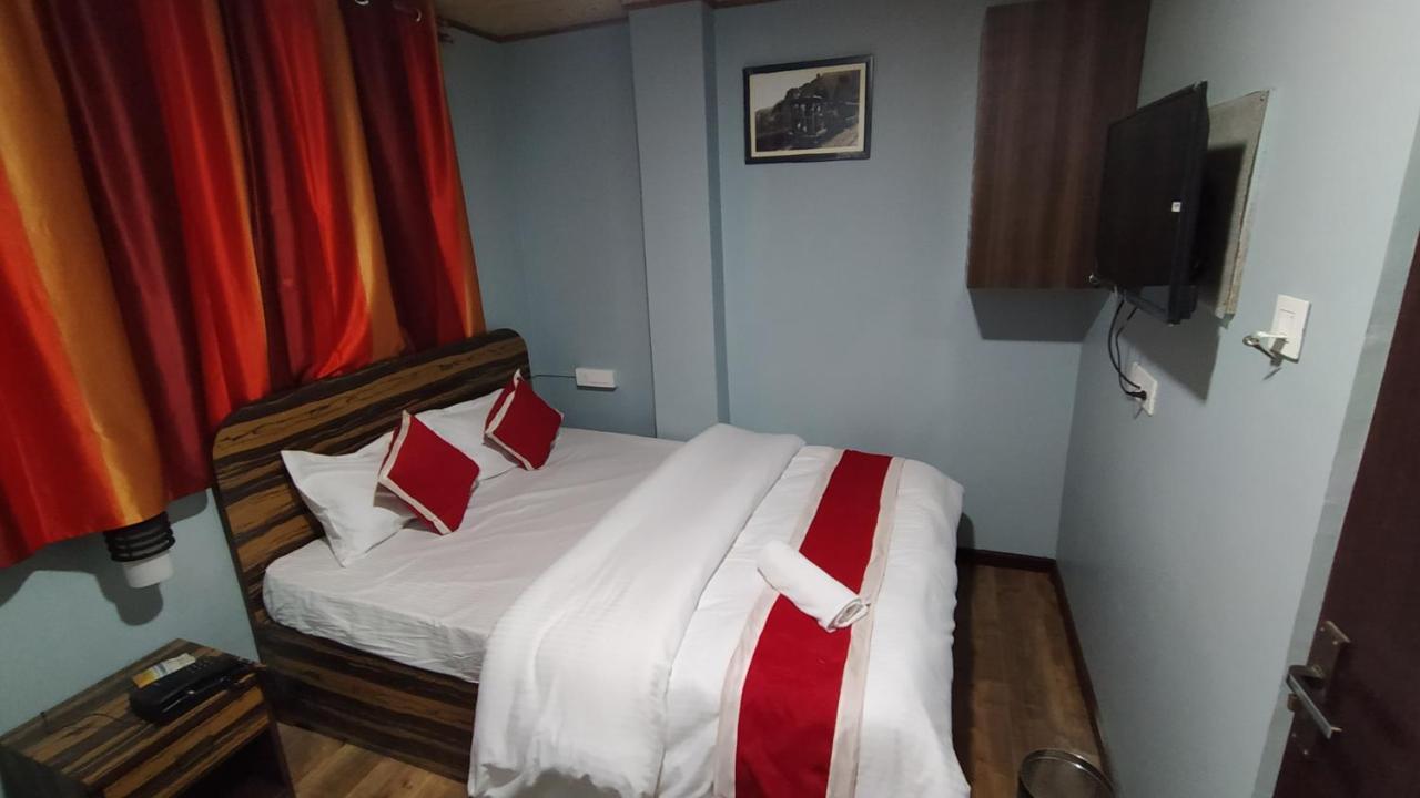 Svr Inn Дарджилинг Екстериор снимка