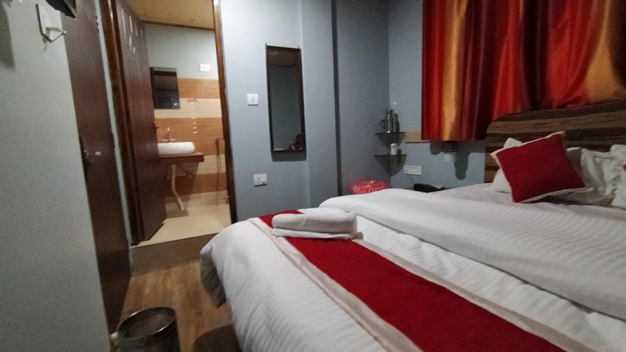 Svr Inn Дарджилинг Екстериор снимка